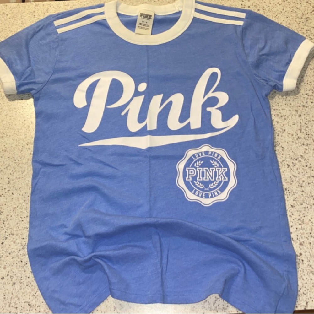 VS PINK Tee